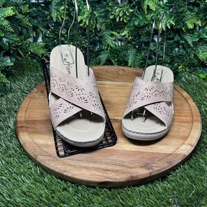 Sandals Shoes Womens 9 Nude Tan Slip On Stoned Accent Comfort Kecom‎ 183